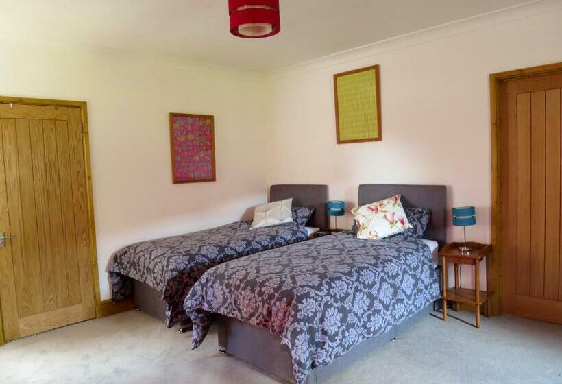 ベッドアンドブレックファースト Hill View