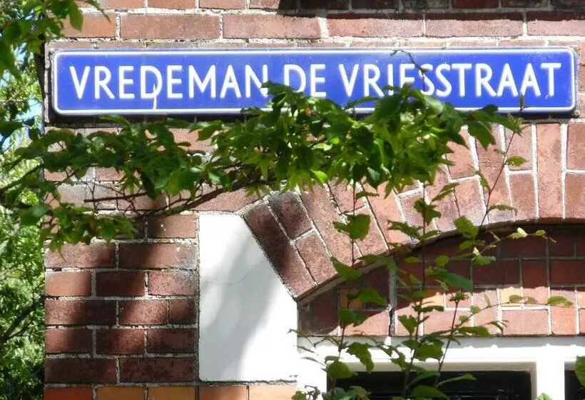 ベッドアンドブレックファースト Hus