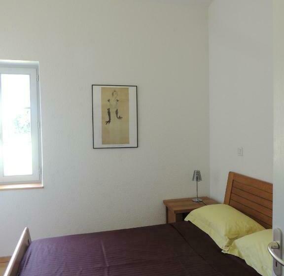 민박 La Ferme Des Buis