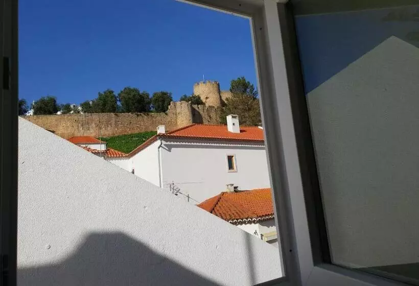 Aamiaismajoitus (B&B) Quebra Costas Rooms Torres Vedras