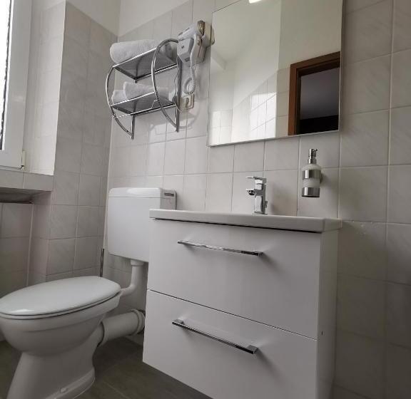 בית מלון כפרי Zur Linde