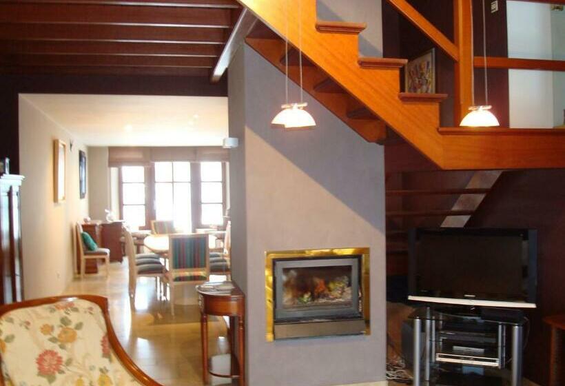 膳宿费 Les Sansonnets