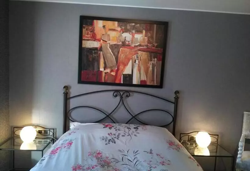 ペンション Les Sansonnets