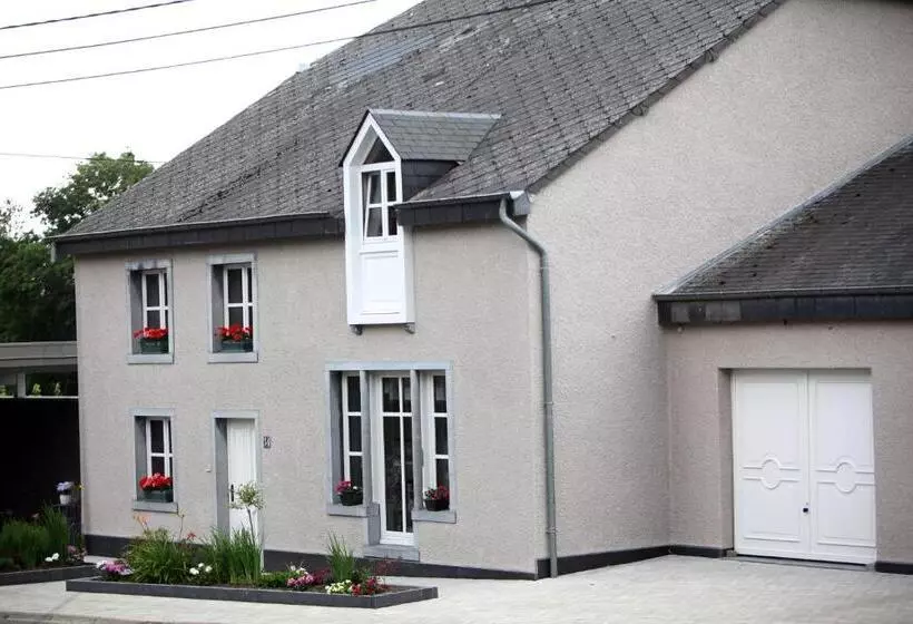 ペンション Les Sansonnets