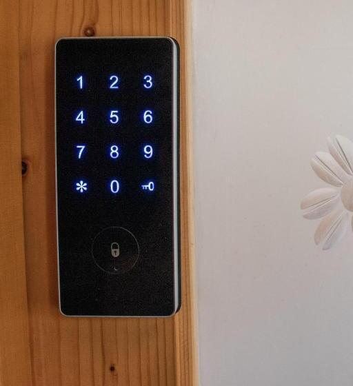 فندق صغير Cívis Debrecen