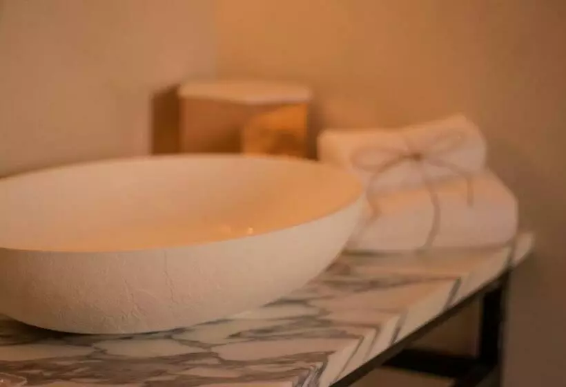 تختخواب و صبحانه Cece Nove   Sotto L Arco