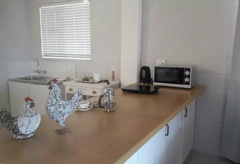 Aamiaismajoitus (B&B) Eirene Place