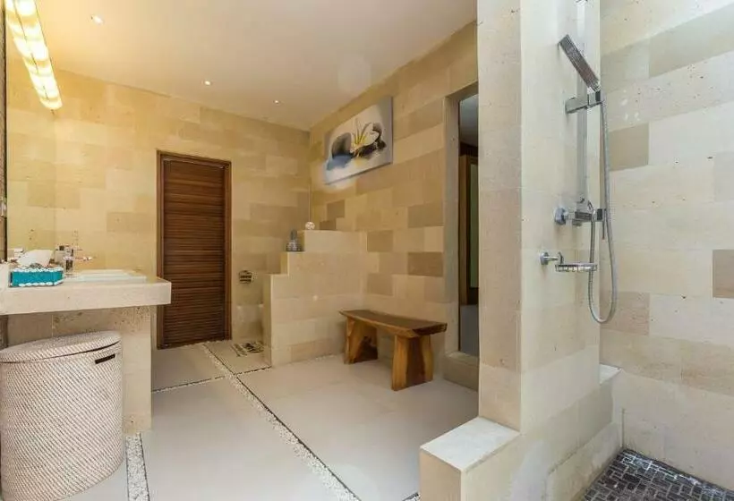 ベッドアンドブレックファースト Villa Pilou Boutique