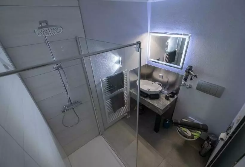 Majatalo 180gradblick