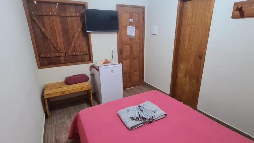 פנסיון Chalés Mucios