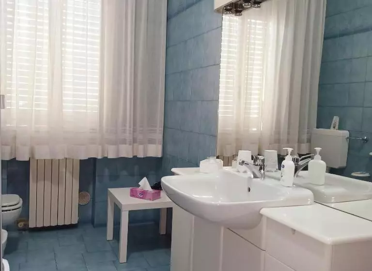 Majatalo La Casa Di Tino