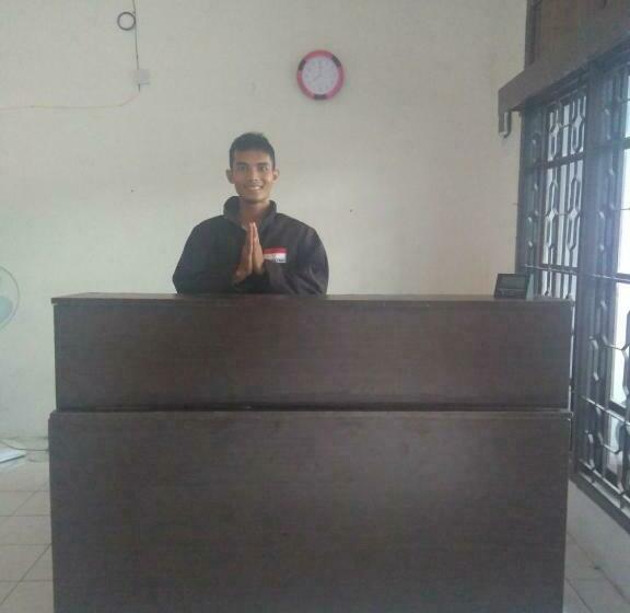 פנסיון Skyz Hostel