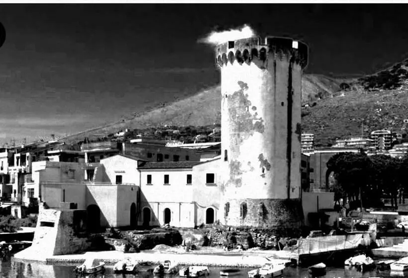 پانسیون Guest House Villa Mamurra
