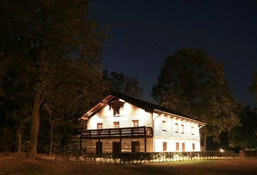 ユースホステル Störitzland Betriebsgesellschaft Mbh