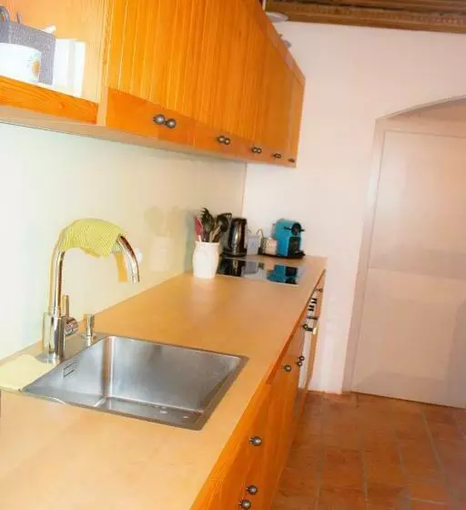 Aamiaismajoitus (B&B) Schwarzes Haus