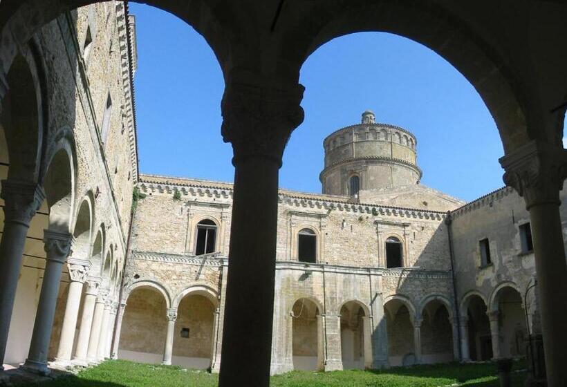 فندق Agriturismo Petra Lucana