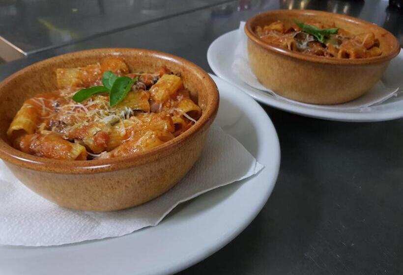 فندق Agriturismo Petra Lucana