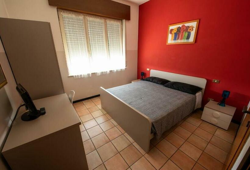 호텔 Albergo La Rovere