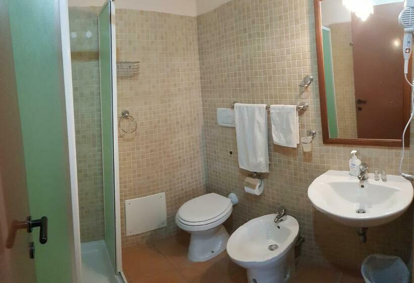 فندق Agriturismo Petra Lucana