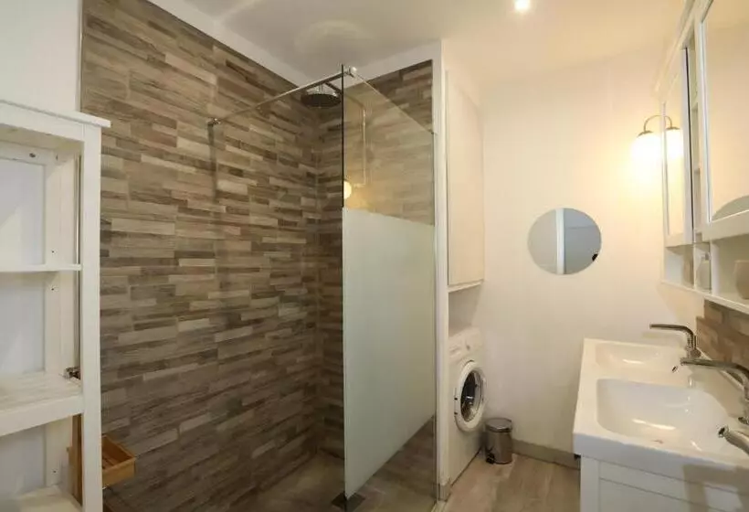 Majatalo Villa Rouvesol