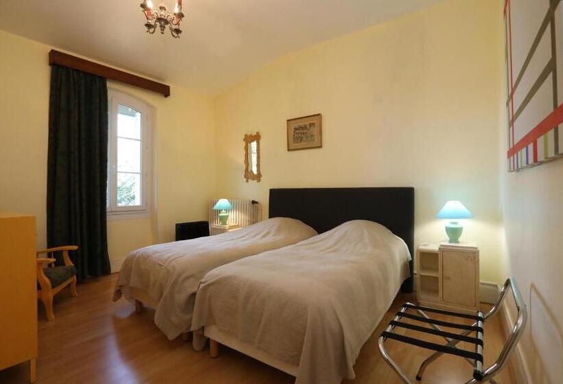 بنسيون Villa Rouvesol