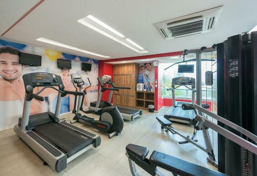 Rad2704 Wonderful Oceanfront Flat In Boa Viagem