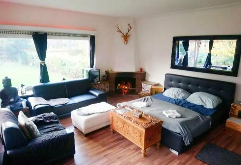 ユースホステル The Old Doctors Office