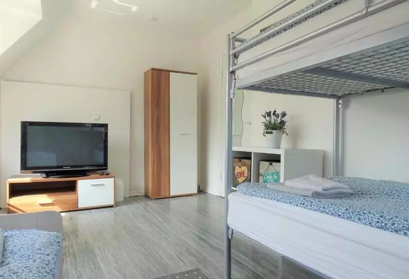 ユースホステル The Old Doctors Office