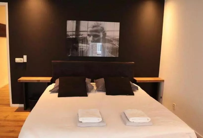 Aamiaismajoitus (B&B) Accademia00