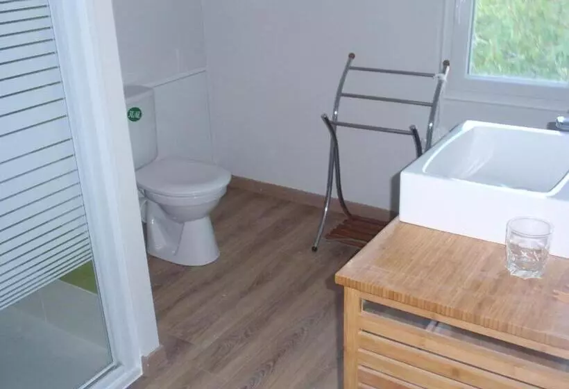 Aamiaismajoitus (B&B) La Maison D Alienor