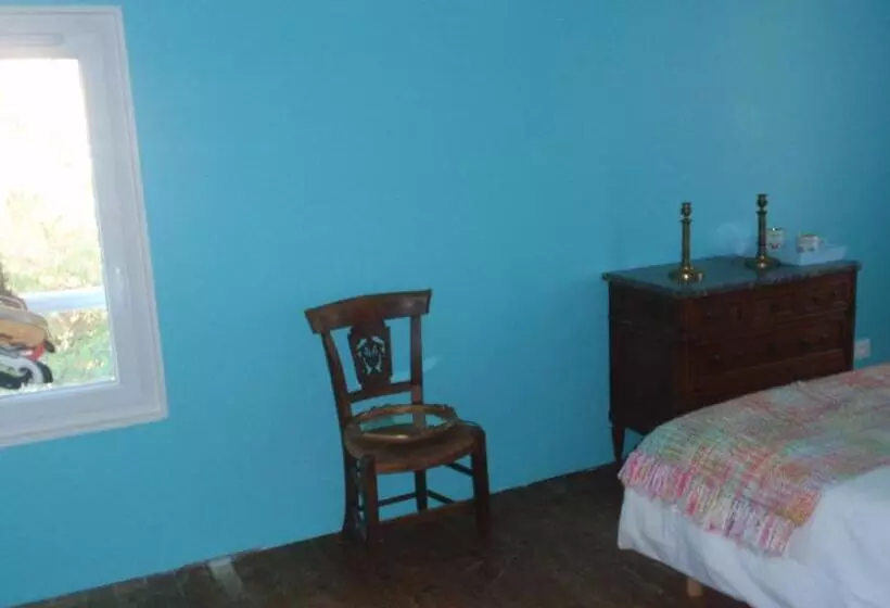 Aamiaismajoitus (B&B) La Maison D Alienor