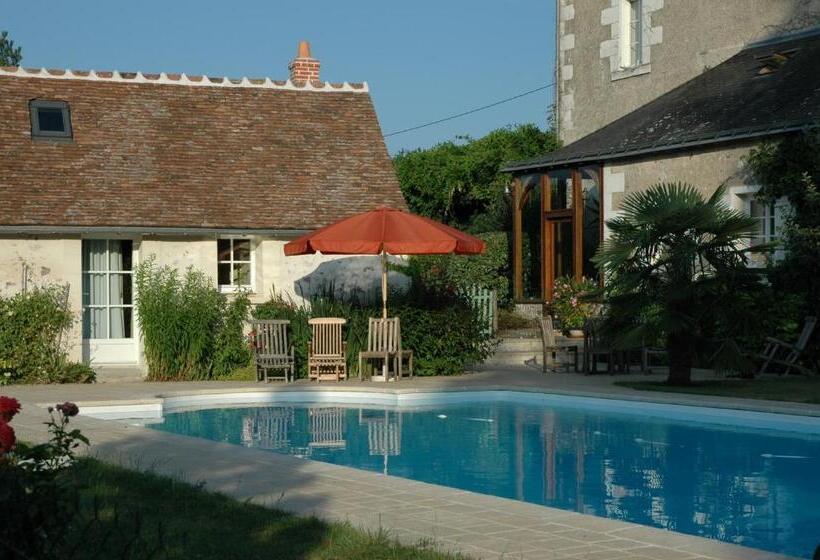 مبيت وإفطار Le Chat Courant