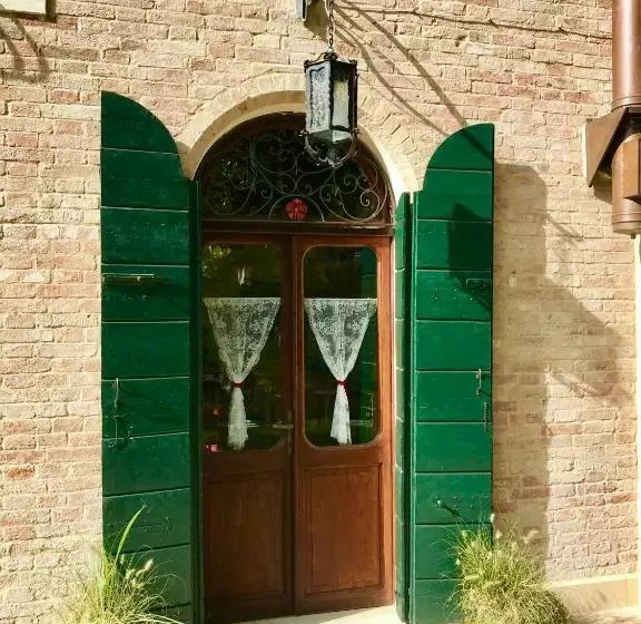 Aamiaismajoitus (B&B) Maison Elena