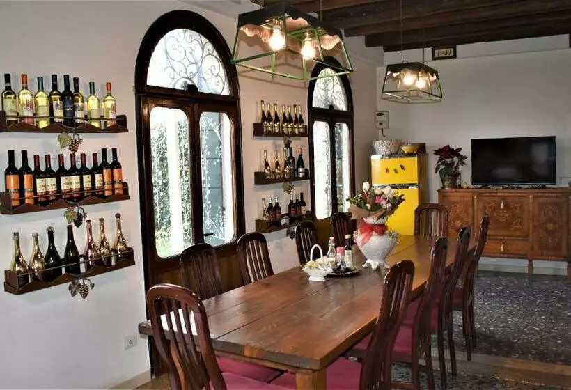 Aamiaismajoitus (B&B) Maison Elena