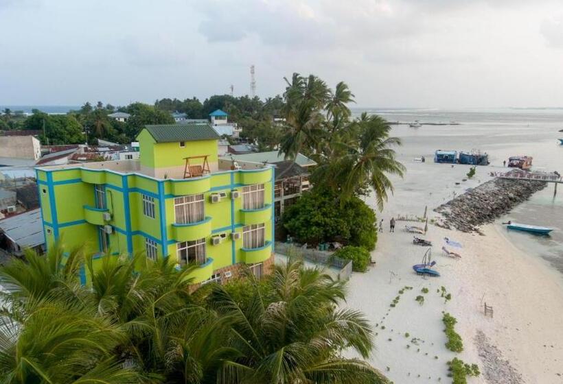 Hotel Iris Beach Residence