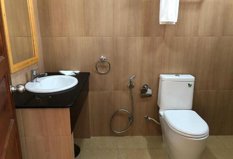 Hotel Iris Beach Residence