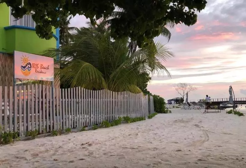 هتل Iris Beach Residence