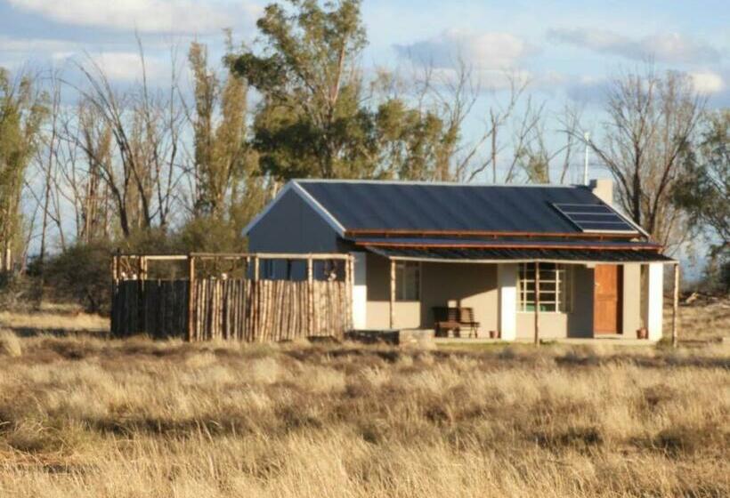 Отель Karri Grove Cottages