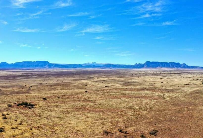 Отель Karri Grove Cottages