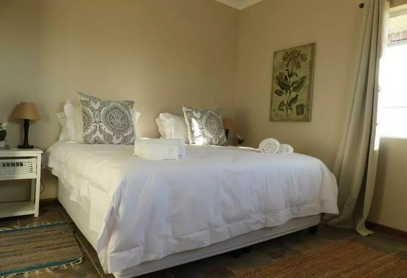 Hotelli Karri Grove Cottages