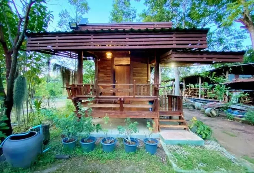 هتل Khuaphunam Wangnamkhiow