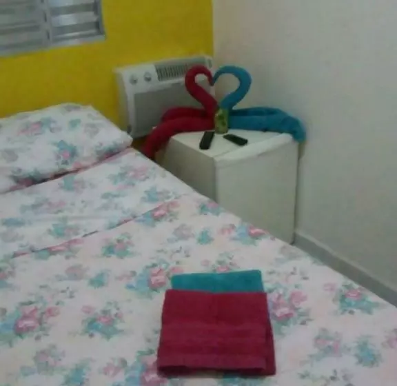 ペンション Pousadinha Enseada