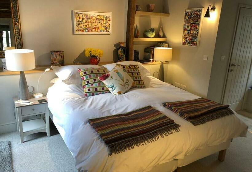 بنسيون Thames Edge Rooms