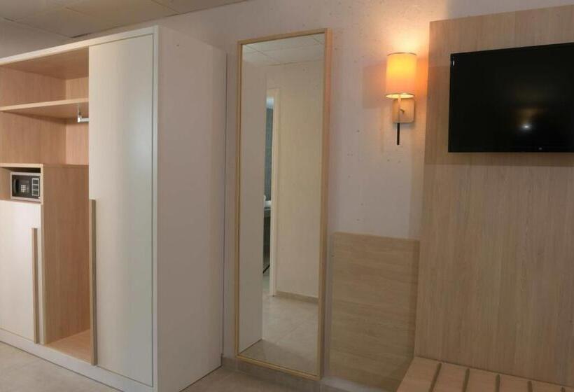 リゾートホテル Aristoteles Holiday Hotel And Spa