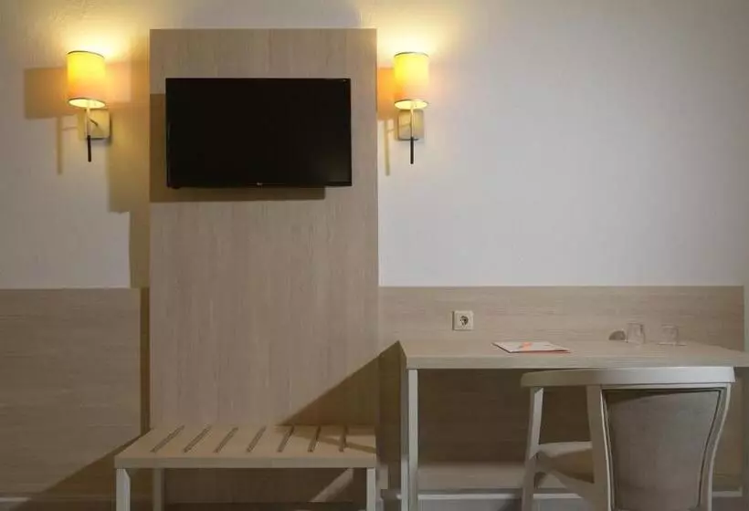 استراحتگاه Aristoteles Holiday Hotel And Spa