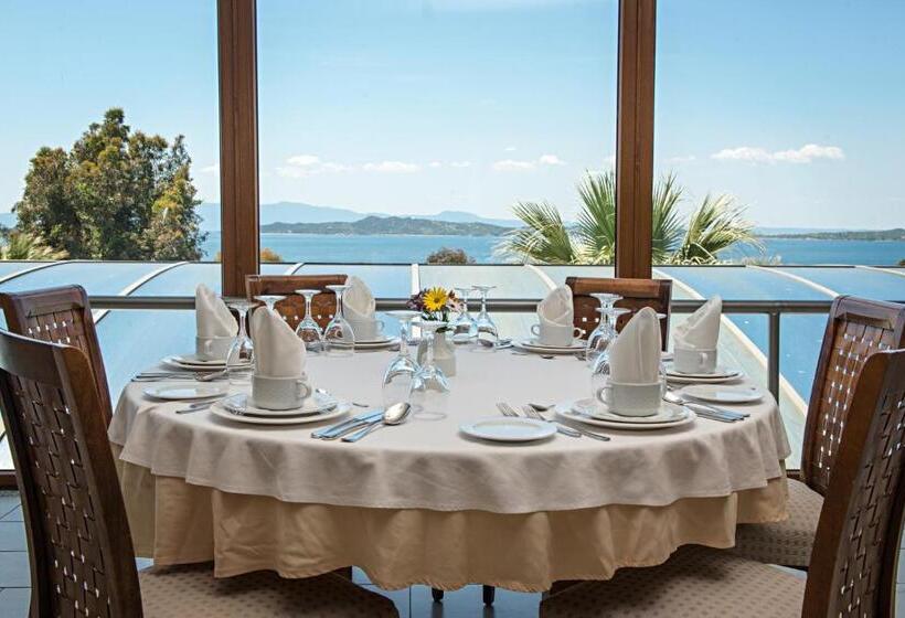 リゾートホテル Aristoteles Holiday Hotel And Spa