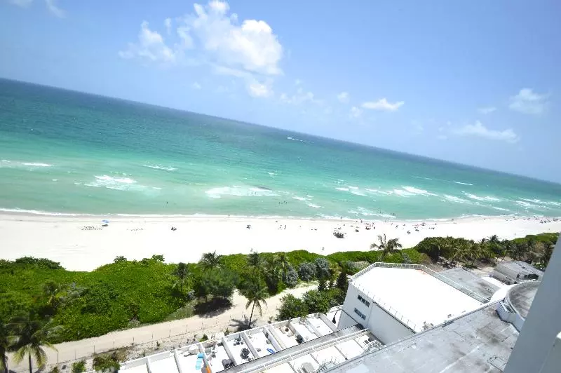 Beach Apartments By Design Suites