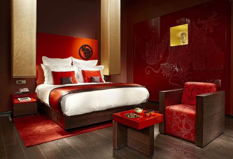 Buddha-Bar Hotel Budapest Klotild Palace