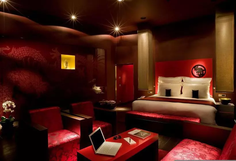 Buddha-Bar Hotel Budapest Klotild Palace