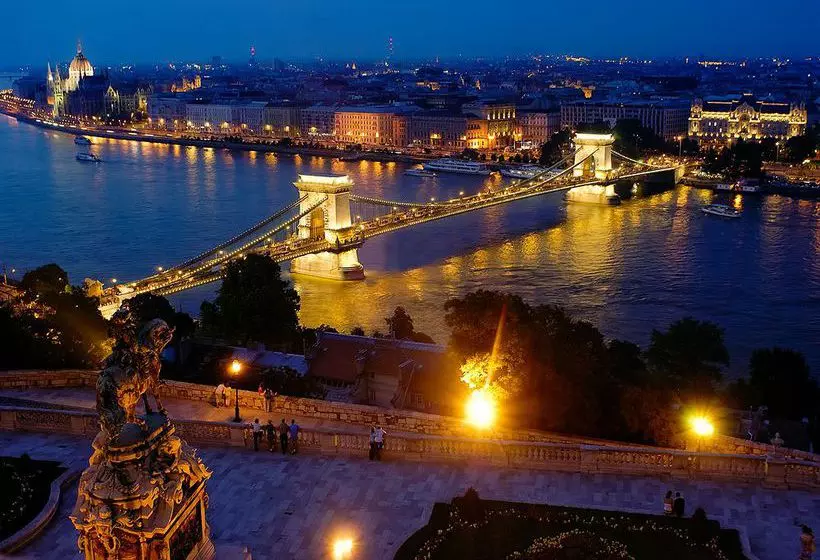 Buddha-Bar Hotel Budapest Klotild Palace